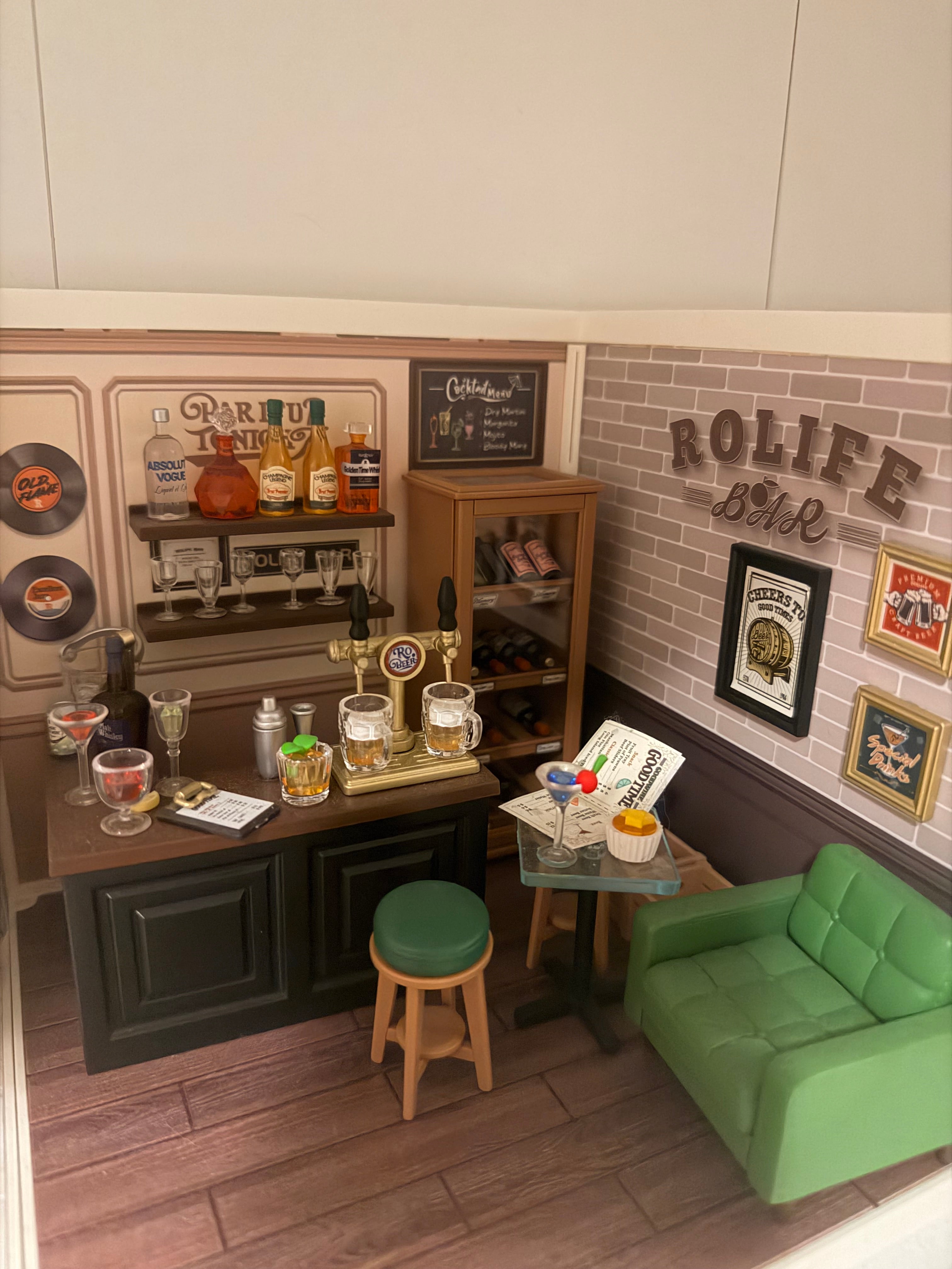 Tiny Bar